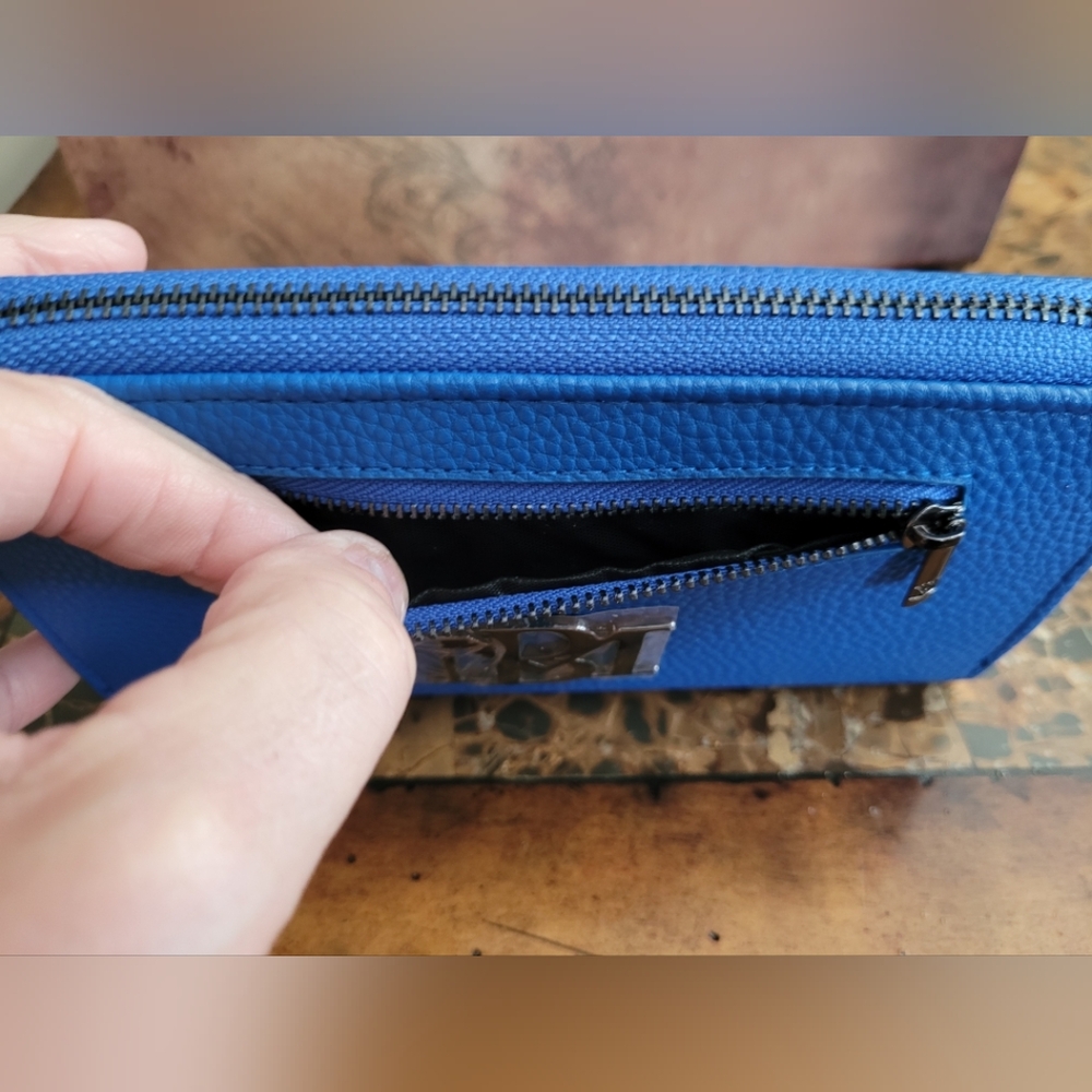 Badgley Mischka Blue Vegan Leather Wallet - Picture 6 of 10